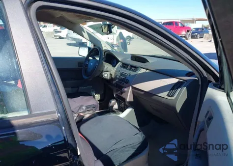 2010 Ford Focus Se from USA, damaged, VIN 1FAHP3FN6AW161802